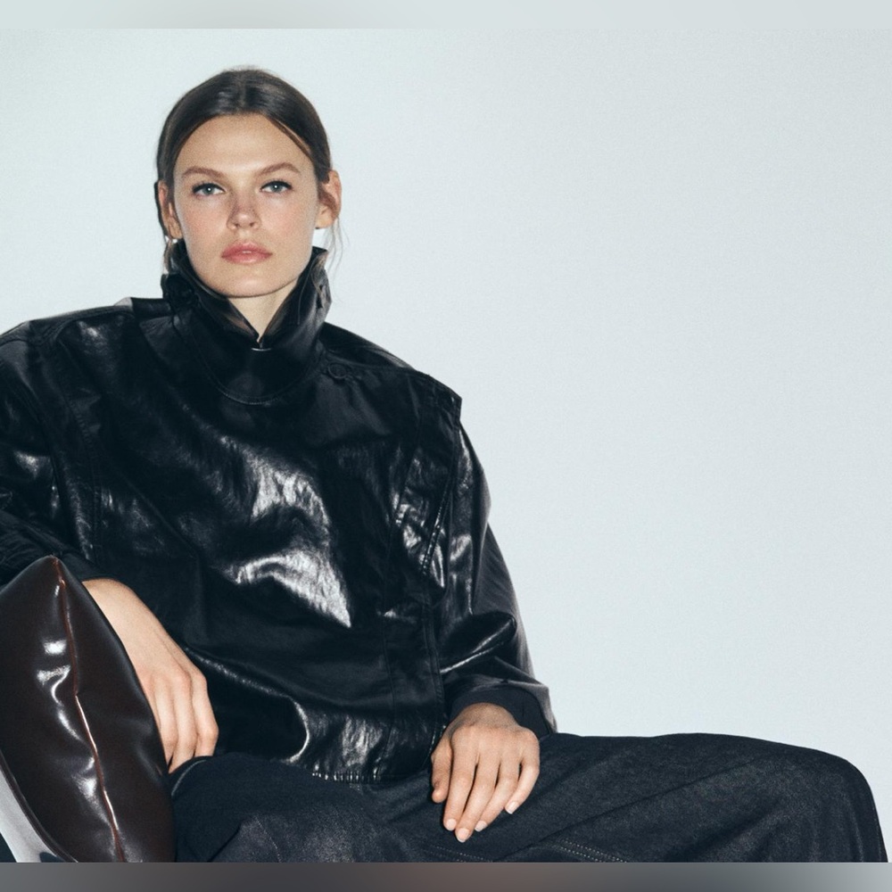 Zara Women Collection Shiny black Jacket with lapel collar - Picture 8 of 11